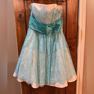 Vintage Betsey Johnson Aqua /Tiffany Blue Lace Strapless Dress with Sash Bow